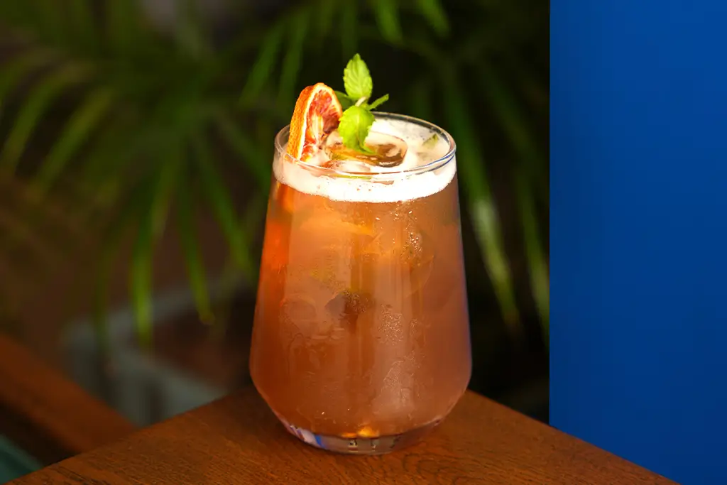 سجنتشر شاي مثلج