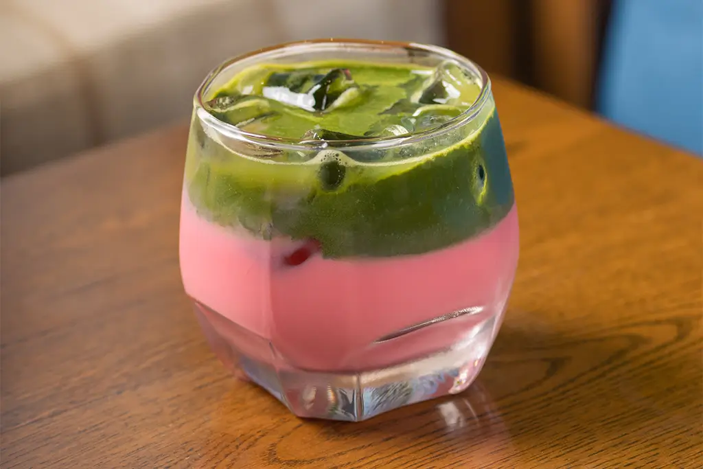 ماتشا فراولة